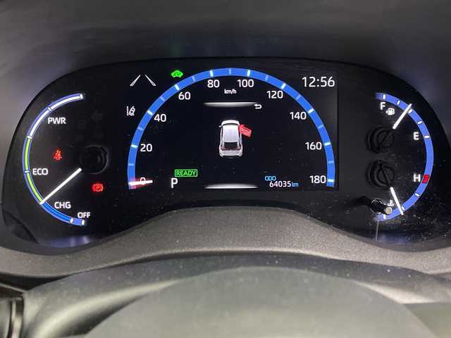 トヨタ ヤリスクロス ハイブリッド Z 埼玉県 2021(令3)年 6.4万km ブラックマイカ/ブラスゴールドメタリック 2トーン 純正ディスプレイオーディオ　/パノラミックビューモニター　/全方位カメラ/トヨタセーフティーセンス　/フルセグＴＶ　/ＣＤ・ＤＶＤ再生/BSM/パーキングアシスト　/前席シートヒーター　/運転席パワーシート/純正アルミホイール/オートマチックハイビーム　/社外ドラレコ　/ＥＴＣ2.0/セーフティーレーダー/オートマティックハイビーム/フォグランプ