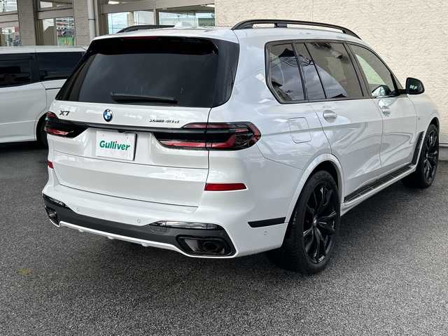 ＢＭＷ ＢＭＷ Ｘ７ xDrive40d Mスポーツ 滋賀県 2023(令5)年 3.4万km ミネラルホワイト ＜メーカーオプション＞/Bowers&Wilkinsダイアモンドサラウンドサウンドシステム/Mスポーツパッケージプロ/・Mスポーツエキゾーストシステム/・Mスポーツブレーキ/・Mシートベルト/・Mハイグロス・シャドーラインエクステリア/スカイラウンジパノラマルーフ/Bowers&Wilkinsダイアモンドサラウンドサウンドシステム/2列目コンフォートシート/・禁煙車/・BMWドライビングアシストプロ/車速追従クルコン/レーンキープアシスト/エマージェンシーブレーキシステム/・LEDヘッドライト