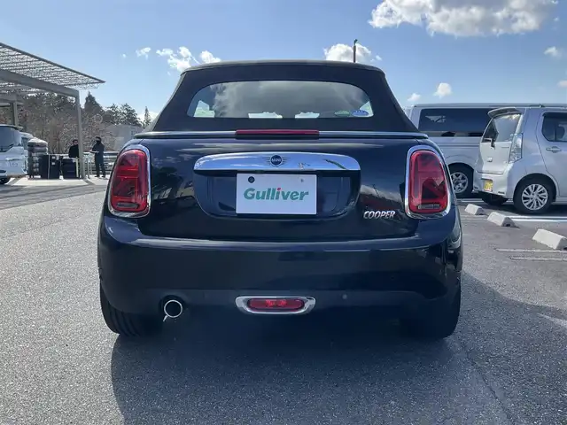 ＭＩＮＩ ミニ クーパー コンバーチブル 滋賀県 2020(令2)年 9.4万km 黒 ワンオーナー/JAAA検査実施済み車両/ターボ車/カメラ/パーキングアシストパッケージ/ラウンジスタイル/本革シート（ブラウン）/前席シートヒーター/純正ナビ/Bluetooth/バックカメラ/ETC/純正LEDヘッドライト/純正17インチアルミホイール/スペアキー有り/取扱説明書/保証書/