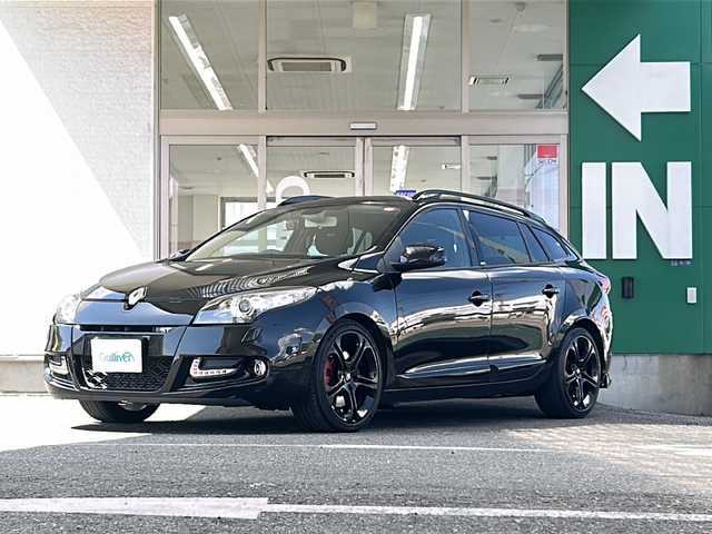 ルノー メガーヌ エステート GT220 愛知県 2014(平26)年 9.5万km ノワールエトワールM 禁煙車/6MT/前後ドライブレコーダー/ETC/アダプティプクルーズコントロール/ハーフレザー/社外ナビ/フルセグ/Bluetooth/ステアリングリモコン/ルーフレール/スペアキー/取説/保証書