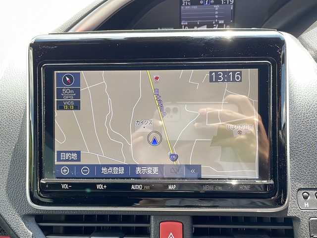 トヨタ ヴォクシー ZS 煌Ⅲ 山梨県 2021(令3)年 3.9万km イナズマスパーキングブラックガラスフレーク 純正ナビ/TV/CD/DVD/BT /バックモニター/ETC/ドラレコ/クルーズコントロール/両側パワスラ/フリップダウンモニター　/コーナーセンサー/オートマチックハイビーム　/レーンキープアシスト　/プッシュスタート/パワーウインドウ/純正フロアマット