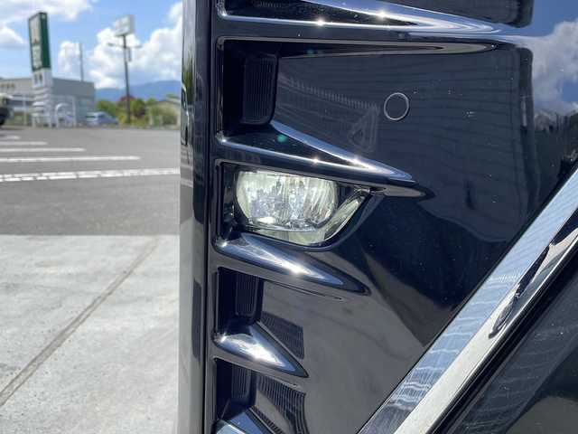 トヨタ ヴォクシー ZS 煌Ⅲ 山梨県 2021(令3)年 3.9万km イナズマスパーキングブラックガラスフレーク 純正ナビ/TV/CD/DVD/BT /バックモニター/ETC/ドラレコ/クルーズコントロール/両側パワスラ/フリップダウンモニター　/コーナーセンサー/オートマチックハイビーム　/レーンキープアシスト　/プッシュスタート/パワーウインドウ/純正フロアマット