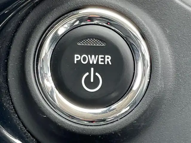 三菱 アウトランダー ＰＨＥＶ G セーフティパッケージ 岩手県 2015(平27)年 14.2万km シルキーホワイト 純正ナビ　ＣＤ／ＤＶＤ／Ｂｌｕｅｔｏｏｔｈ再生　フルセグ　バックＣ　全方位カメラ　純正１８ＡＷ　ＥＴＣ　Ｒクルコン　スマートキー　寒冷地　Ｐシート　Ｓヒーター　レーンキープ　パドルシフト　１００Ｖ