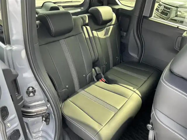 ホンダ Ｎ ＢＯＸ カスタム ターボ コーディネートS 奈良県 2024(令6)年 0.3万km グレー 純正ナビ　/フルセグ　/ＤＶＤ　/Bluetooth　/USB入力端子/AppleCarPlay/AndroidAuto/全方位カメラ/ETC　/前後ドライブレコーダー　/追従型クルーズコントロール　/レザーシート　/前席シートヒーター　/両側パワースライドドア　/純正フロアマット＆純正ラバーマット/純正アルミホイール/前後コーナーセンサー/衝突被害軽減ブレーキ/横滑り防止装置/車線逸脱警報/オートLEDライト/オートハイビーム/保証書/取扱説明書/W+サイド+カーテンエアバッグ