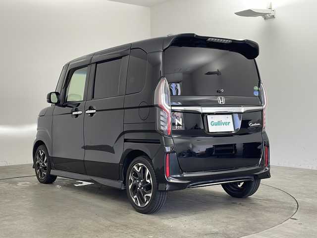 ホンダ Ｎ ＢＯＸ カスタム G L ターボ ホンダセンシング 兵庫県 2018(平30)年 7.6万km クリスタルブラックパール ホンダセンシング/・衝突軽減ブレーキ/・誤発進抑制機能/・後方誤発進抑制機能/・歩行者事故低減ステアリング/・先行車発進お知らせ機能/・アダプティブクルーズコントロール/・車線維持支援システム/・オートハイビーム/・標識認識機能/・路外逸脱抑制機能/純正メモリナビ/・Bluetoothオーディオ/・フルセグテレビ/・CD/DVD再生/・USB接続/・バックカメラ/ビルドインＥＴＣ/レーダークルーズコントロール/レーンキープアシスト/前方ドライブレコーダー/純正フロアマット/ハーフレザーシート/両側パワースライドドア/純正15インチアルミホイール/パドルシフト/革巻きステアリング/ステアリングスイッチ/ＡＢＳ/横滑り防止機能/後コーナーセンサー/盗難防止装置/オートライト/LEDヘッドライト/W＋サイドエアバック/カーテンエアバック/スマートキー/AACエアコン/ターボ/取扱説明書/新車保証書