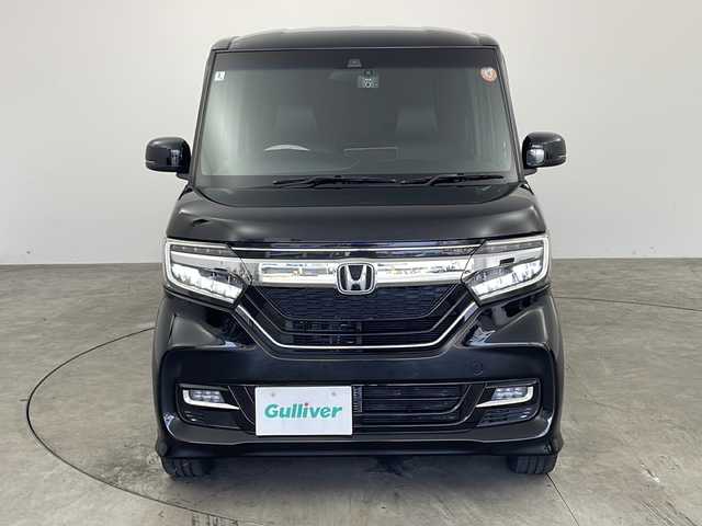 ホンダ Ｎ ＢＯＸ カスタム G L ターボ ホンダセンシング 兵庫県 2018(平30)年 7.6万km クリスタルブラックパール ホンダセンシング/・衝突軽減ブレーキ/・誤発進抑制機能/・後方誤発進抑制機能/・歩行者事故低減ステアリング/・先行車発進お知らせ機能/・アダプティブクルーズコントロール/・車線維持支援システム/・オートハイビーム/・標識認識機能/・路外逸脱抑制機能/純正メモリナビ/・Bluetoothオーディオ/・フルセグテレビ/・CD/DVD再生/・USB接続/・バックカメラ/ビルドインＥＴＣ/レーダークルーズコントロール/レーンキープアシスト/前方ドライブレコーダー/純正フロアマット/ハーフレザーシート/両側パワースライドドア/純正15インチアルミホイール/パドルシフト/革巻きステアリング/ステアリングスイッチ/ＡＢＳ/横滑り防止機能/後コーナーセンサー/盗難防止装置/オートライト/LEDヘッドライト/W＋サイドエアバック/カーテンエアバック/スマートキー/AACエアコン/ターボ/取扱説明書/新車保証書