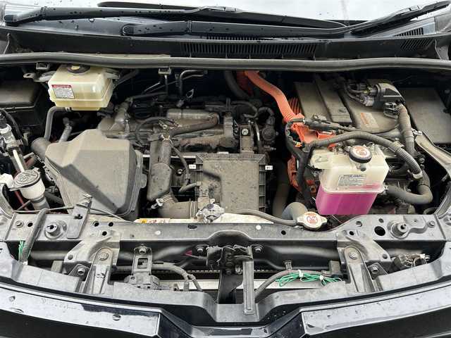 トヨタ ヴォクシー ハイブリッド ZS 煌Ⅱ 栃木県 2020(令2)年 6.1万km ブラック トヨタセーフティセンス/社外メモリナビ/フルセグＴＶ/DVD/Bluetooth/ALPINEフリップダウンモニター/バックカメラ/ETC/両側パワースライドドア/シートヒーター/クリアランスソナー/シートヒーター/LEDオートライト/フォグランプ/オートハイビーム/純正AW積込/クルーズコントロール