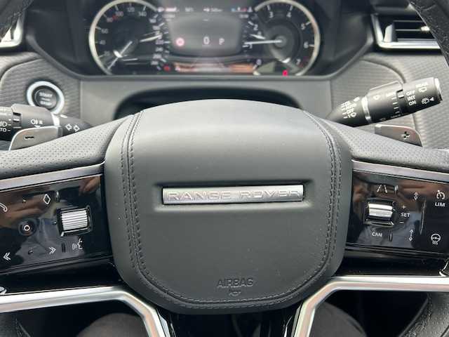 ランドローバー レンジローバーヴェラール Rダイナミック S 250PS 佐賀県 2023(令5)年 2.3万km 黒 純正ナビ/Bluetooth/ワンオーナー/全方位カメラ/ダブルサンルーフ/前後ドライブレコーダー/追従機能付きクルーズコントロール/衝突軽減システム/レーンアシスト/パドルシフト/ブレーキホールド/前席シートヒーター/ステアリングヒーター/ハーフレザーシート/前席パワーシート/シートメモリ/LEDライト/オートライト／オートマチックハイビーム/ETC2.0/保証書/取扱説明書/点検記録簿(R5)/スペアキー