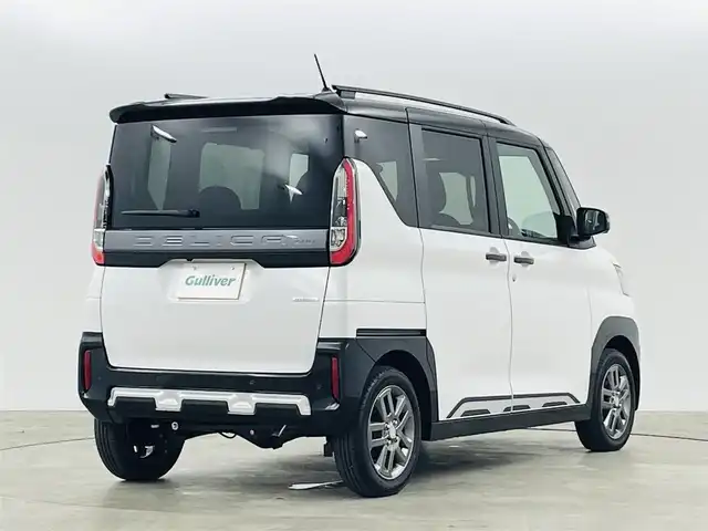 三菱 デリカミニ T プレミアム 福島県 2025(令7)年 0.1千km アメジストブラック/シルキーホワイト e-Assist/・衝突被害軽減ブレーキシステム［FCM］ /・誤発進抑制機能（前進時）/・車線逸脱警報システム［LDW］/・オートマチックハイビーム［AHB］/純正9インチディスプレイオーディオ/・AppleCarPlay/AndroidAuto/BT/AM/FM/USB/・全方位モニター/デジタルインナーミラー/両側パワースライドドア/後席サーキュレーター/革巻きステアリング/・ステアリングスイッチ/・オートクルーズコントロール/・ステアリングヒーター/・パドルシフト/ＬＥＤヘッドライト/・LEDフォグランプ/・オートライト/スマートキー/・プッシュスタート