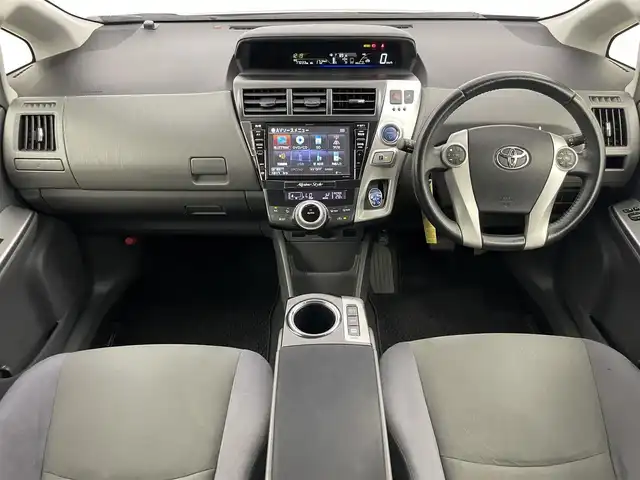 トヨタ プリウス α S ツーリングセレクション 愛知県 2013(平25)年 7.7万km ブラック ALPINE BIG8インチナビ/Bluetooth/バックカメラ/フルセグTV/横滑り防止装置/オートライト/フォグランプ/ヘッドライトウォッシャー/ビルトインETC/トラクションコントロール/純正AW/純正フロアマット/プッシュスタート/スマートキー/スペアキー