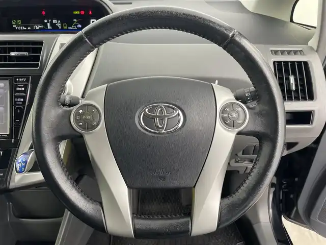 トヨタ プリウス α S ツーリングセレクション 愛知県 2013(平25)年 7.7万km ブラック ALPINE BIG8インチナビ/Bluetooth/バックカメラ/フルセグTV/横滑り防止装置/オートライト/フォグランプ/ヘッドライトウォッシャー/ビルトインETC/トラクションコントロール/純正AW/純正フロアマット/プッシュスタート/スマートキー/スペアキー