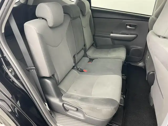 トヨタ プリウス α S ツーリングセレクション 愛知県 2013(平25)年 7.7万km ブラック ALPINE BIG8インチナビ/Bluetooth/バックカメラ/フルセグTV/横滑り防止装置/オートライト/フォグランプ/ヘッドライトウォッシャー/ビルトインETC/トラクションコントロール/純正AW/純正フロアマット/プッシュスタート/スマートキー/スペアキー