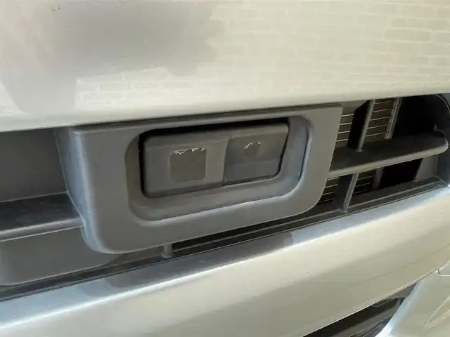 ダイハツ タント X SA 岩手県 2015(平27)年 4.4万km ブライトシルバーメタリック ４WD/左側パワースライドドア/スマートアシスト/衝突回避支援ブレーキ/誤発進抑制制御/先行車発進お知らせ機能/横滑り防止装置/アイドリングストップ/オートエアコン/ロールサンシェード/エンジンスターター/ヘッドライトレベライザー/純正ナビ/バックカメラ/オートライト/純正ホイールキャップ