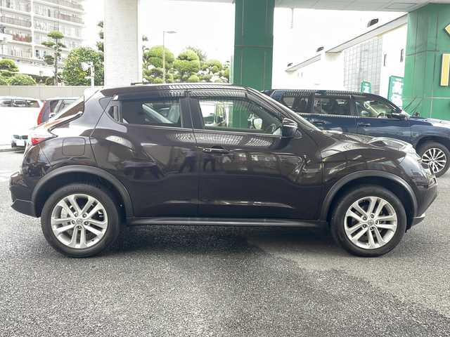 日産 ジューク 15RX 大阪府 2015(平27)年 5.4万km ナイトベールパープル 純正メモリナビ/フルセグテレビ/SD/AM/FM/iPod/CD/USB/バックカメラ/スマートキー/スペアキーあり/アイドリングストップ/ドアバイザー/プッシュスタート/ETC/ドライブモード/テレビキャンセラー/フォグランプ/横滑り防止