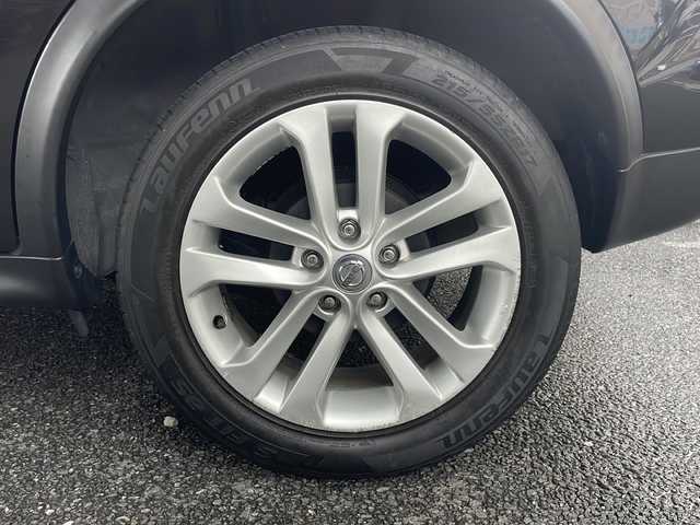日産 ジューク 15RX 大阪府 2015(平27)年 5.4万km ナイトベールパープル 純正メモリナビ/フルセグテレビ/SD/AM/FM/iPod/CD/USB/バックカメラ/スマートキー/スペアキーあり/アイドリングストップ/ドアバイザー/プッシュスタート/ETC/ドライブモード/テレビキャンセラー/フォグランプ/横滑り防止