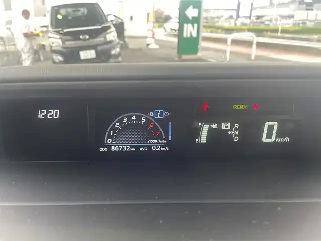 トヨタ プリウス α S ツーリングセレクション G’s 群馬県 2017(平29)年 8.7万km アティチュードブラックマイカ ワンオーナー/社外メモリナビ、地デジ、Bluetooth、CD、DVD/　（AVIC-RL900）/バックカメラ/社外ドライブレコーダー（前方録画）/革巻きステア/スマートキー×２/ビルトインETC/LEDヘッドライト/W・サイド・カーテンエアバッグ/保証書、取説