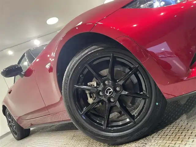 マツダ ロードスター S スペシャルパッケージ 愛知県 2023(令5)年 1.2万km ソウルレッドクリスタルM 純正7インチナビ/（Bluetooth/AUX/Carplay/フルセグTV/CD/DVD）/セーフティーパッケージ/　‐クルーズコントロール＋ドライバー/　‐アテンション/　‐アラート＋マルチインフォメーションディスプレイ/　‐交通標識認識システム/　‐アダプティブ/　‐LEDヘッドライト/シートヒーター/バックカメラ/コーナーセンサー/レーンキープアシスト/パーキングアシスト/プッシュスタートボタン/スマートキー/純正16インチAW/6MT