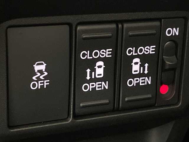 ホンダ フリード ハイブリット e:HEV AIR EX 福岡県 2025(令7)年 0.1千km プラチナホワイトパール 禁煙車/届出済み未使用車/純正9インチナビ(LXM-242ZFNI)/バックカメラ/レーダークルーズコントロール/両側パワースライドドア/フルセグ/シートヒーター/スペアキー