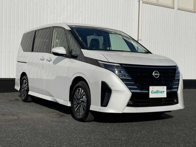 日産 セレナ e－パワー ハイウェイスター V 千葉県 2025(令7)年 0.1千km プリズムホワイト 純正12.3ナビ/(AM/FM/フルセグ/BT/USB/HDMI)/全周囲カメラ/ナビ連動ドライブレコーダー/ブラインドスポットモニター/衝突軽減システム/車線逸脱警報/クルーズコントロール/フリップダウンモニター/両側パワースライドドア/ハンズフリーオートスライドドア/横滑り防止装置/ETC2.0/アイドリングストップ/LEDヘッドライト/フォグランプ/オートライト/ウィンカーミラー/電動格納ミラー/純正16インチアルミホイール/シートリフター/プッシュスタート/スマートキー/フロアマット/スペアキー/取扱説明書