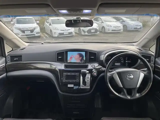 日産 エルグランド 250HWS アーバンクロム 宮城県 2013(平25)年 12.2万km ブリリアントホワイトパール 純正エアロ//純正ＡＷ//純正フロアマット//バックカメラ//ＥＴＣ//スペアキー//社外ＨＤＤナビ/(フルセグTV、DVD、CD、HDD、FM、AM、SD、BT)//スマートキー//両側パワースライド//横滑り防止機能//社外AW