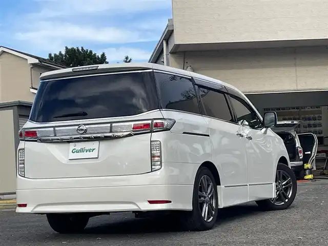 日産 エルグランド 250HWS アーバンクロム 宮城県 2013(平25)年 12.2万km ブリリアントホワイトパール 純正エアロ//純正ＡＷ//純正フロアマット//バックカメラ//ＥＴＣ//スペアキー//社外ＨＤＤナビ/(フルセグTV、DVD、CD、HDD、FM、AM、SD、BT)//スマートキー//両側パワースライド//横滑り防止機能//社外AW