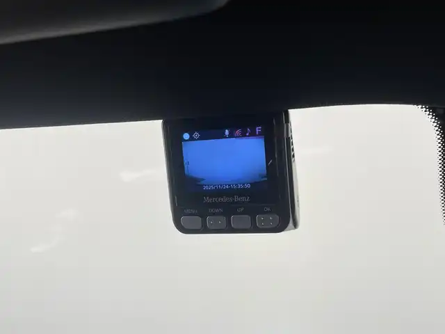 メルセデス・ベンツ ＧＬＢ２００ｄ AMGライン 岡山県 2021(令3)年 4.7万km デジタルホワイト ナビゲーションパッケージ/AMGラインパッケージ/レーダーセーフティーパッケージ/アドバンスドパッケージ/HUD/純正ナビ/全周囲カメラ/Bluetooth/USB/フルセグTV/アンビエントライト/道路標識アシスト/アクティブレーンキープアシスト/アクティブブレーキアシスト/アテンションアシスト/BSA/ドラレコ/インテリジェントライト/ハーフレザーシート/インテリジェントライト/ハーフレザーシート/パワーシート/シートヒーター