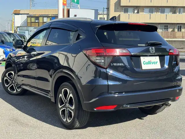 ホンダ ヴェゼル ハイブリッド Z ホンダセンシング 千葉県 2021(令3)年 4.9万km ミッドナイトブルービームM HV/Honda　SENSING/・コーナーセンサー/・衝突軽減システム/・レーンキープアシスト/純正7インチメモリーナビ/・バッグカメラ/・BT/・AM/FM/・CD/DVD/・フルセグTV/ハーフレザー/・シートヒーター/LEDヘッドライト/・オートライト/純正17インチＡＷ/リバース連動ミラー/電動パーキング/ＥＴＣ/W＋サイドエアバッグ/スマートキー/・スペアキー/保証書・取説