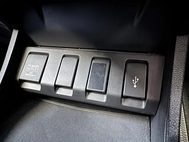 ホンダ ヴェゼル ハイブリッド Z ホンダセンシング 千葉県 2021(令3)年 4.9万km ミッドナイトブルービームM HV/Honda　SENSING/・コーナーセンサー/・衝突軽減システム/・レーンキープアシスト/純正7インチメモリーナビ/・バッグカメラ/・BT/・AM/FM/・CD/DVD/・フルセグTV/ハーフレザー/・シートヒーター/LEDヘッドライト/・オートライト/純正17インチＡＷ/リバース連動ミラー/電動パーキング/ＥＴＣ/W＋サイドエアバッグ/スマートキー/・スペアキー/保証書・取説