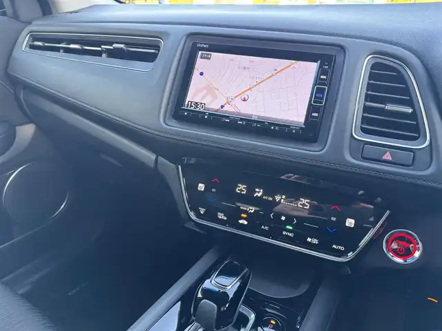 ホンダ ヴェゼル ハイブリッド Z ホンダセンシング 千葉県 2021(令3)年 4.9万km ミッドナイトブルービームM HV/Honda　SENSING/・コーナーセンサー/・衝突軽減システム/・レーンキープアシスト/純正7インチメモリーナビ/・バッグカメラ/・BT/・AM/FM/・CD/DVD/・フルセグTV/ハーフレザー/・シートヒーター/LEDヘッドライト/・オートライト/純正17インチＡＷ/リバース連動ミラー/電動パーキング/ＥＴＣ/W＋サイドエアバッグ/スマートキー/・スペアキー/保証書・取説