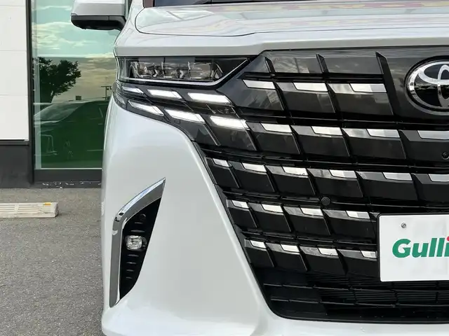 トヨタ アルファード Z 和歌山県 2025(令7)年 0.1千km プラチナホワイトパールマイカ 純正ナビ/フルセグTV/(AM/FM/USB/Bluetooth)/全方位カメラ/寒冷地仕様/ユニバーサルステップ/ITSコネクト/レーダークルコン/プリクラッシュセーフティ/レーンキープアシスト/ブラインドスポットモニター/クリアランスソナー/デジタルインナーミラー/置くだけ充電/ビルトインETC2.0/エアーベンチレーション/ステアリングヒーター/両側パワースライドドア/電動パーキング/オートホールド/ポジションメモリー/パワーシート/オートライト/オートマチックハイビーム/プッシュスタート/スマートキー