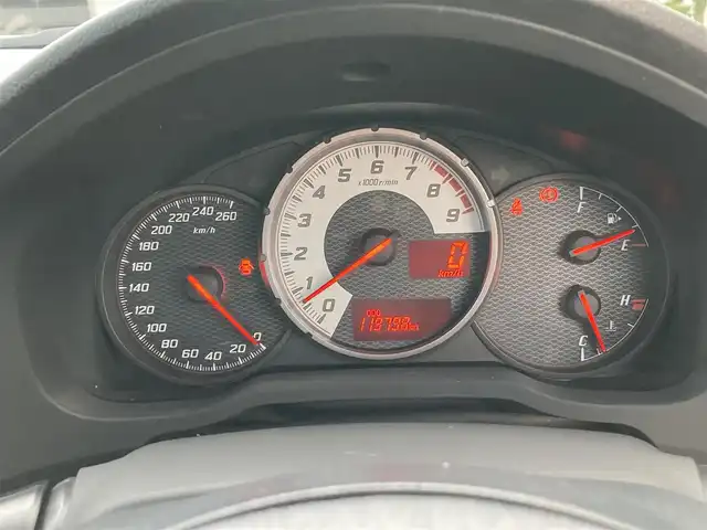 トヨタ ８６ GT 愛媛県 2013(平25)年 12万km サテンホワイトパール クスコタワーバー /スパルコセミバケットシート /後期テール /ケンウッドナビ /・CD/DVD/フルセグTV/Bluetooth/SD  /バックカメラ /ETC /HIDオートライト /純正アルミ /社外レーダー/取扱説明書/保証書/スペアキー