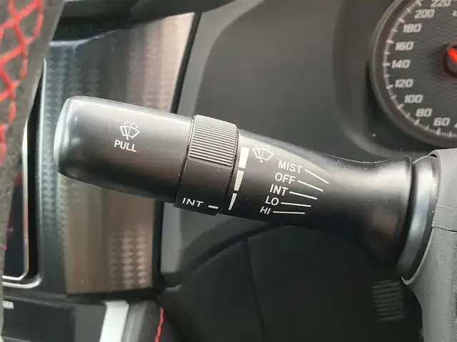 トヨタ ８６ GT 愛媛県 2013(平25)年 12万km サテンホワイトパール クスコタワーバー /スパルコセミバケットシート /後期テール /ケンウッドナビ /・CD/DVD/フルセグTV/Bluetooth/SD  /バックカメラ /ETC /HIDオートライト /純正アルミ /社外レーダー/取扱説明書/保証書/スペアキー