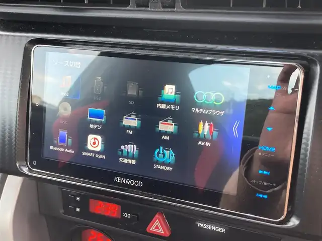 トヨタ ８６ GT 愛媛県 2013(平25)年 12万km サテンホワイトパール クスコタワーバー /スパルコセミバケットシート /後期テール /ケンウッドナビ /・CD/DVD/フルセグTV/Bluetooth/SD  /バックカメラ /ETC /HIDオートライト /純正アルミ /社外レーダー/取扱説明書/保証書/スペアキー