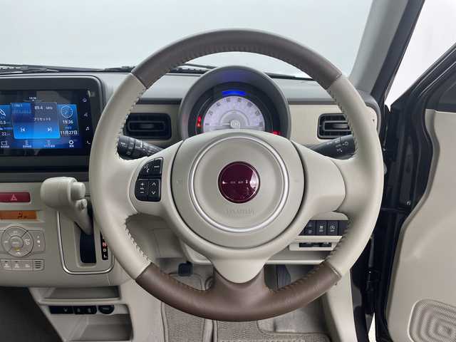 スズキ ラパン ＬＣ L 鹿児島県 2023(令5)年 1.3万km アーバンブラウンパールメタリック 純正ディスプレイオーディオ　/セーフティサポート　/バックカメラ　/社外ＥＴＣ　/革巻きステアリング　/ステアリングリモコン　/レーンキープアシスト　/ベンチシート/ハーフレザーシート　/ＬＥＤヘッドライト　/コーナーセンサー　/アイドリングストップ/衝突軽減ブレーキ