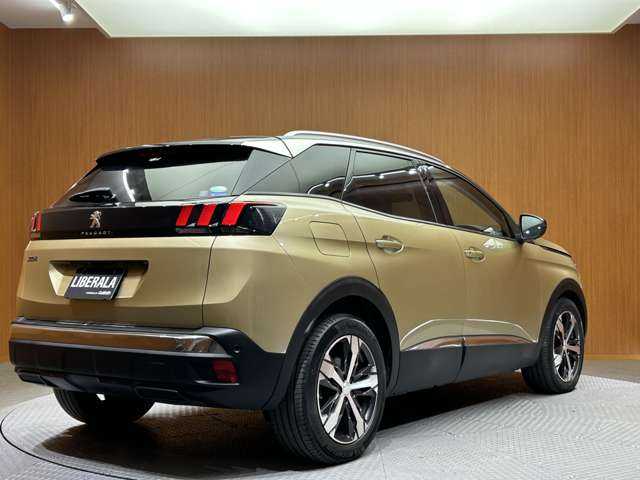 プジョー ３００８ ブルー HDi スペシャルED 千葉県 2018(平30)年 4.7万km ベージュ 特別仕様車　/ＡＣＣ　/半革シート　/純正ナビ　/ＴＶ　/Ｂカメラ　/ワイヤレスチャージ　/電動リアゲート　/アドバンスドグリップコントロール　　/オートハイビーム　/衝突軽減Ｂ　/ＢＳＭ　/ＬＫＡ　/ワンオーナー　/ドラレコ