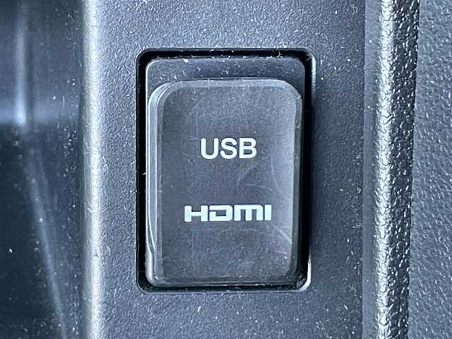 ダイハツ タント カスタム RS トップED SA Ⅲ 香川県 2018(平30)年 6.8万km プラムブラウンクリスタルマイカ スマートアシストIII/・衝突警報機能/・衝突回避支援ブレーキ機能/・車線逸脱警報機能/・誤発進抑制制御機能/・オートハイビーム/・先行車発進お知らせ機能/純正８インチナビ/・Bluetooth接続/・AM/FM/・CD/DVD/・MSV/・フルセグTV/バックカメラ/両側パワースライドドア/LEDヘッドライト/LEDフォグランプ/運転席シートヒーター/ハーフレザーシート/ETC/革巻きステアリング/ステアリングスイッチ/プッシュスタート/スマートキー/ロールサンシェード/純正フロアマット/純正ドアバイザー/純正15インチアルミホイール/アイドリングストップ/横滑り防止機能