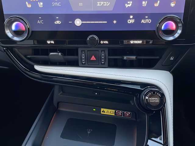 レクサス ＮＸ 450h+ Fスポーツ 岩手県 2021(令3)年 2.5万km ブレージングカーネリアンコントラストレイヤリング サンルーフ　ヘッドアップディスプレイ　レクサスチームメイト　１４型ナビ　全周囲カメラ　ＣＤ／ＤＶＤ再生　デジタルインナーミラー　ＡＣ１００Ｖコンセント　ＥＴＣ　純正２０インチＡＷ　ステアヒーター