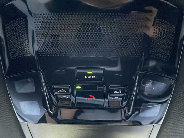 レクサス ＮＸ 450h+ Fスポーツ 岩手県 2021(令3)年 2.5万km ブレージングカーネリアンコントラストレイヤリング サンルーフ　ヘッドアップディスプレイ　レクサスチームメイト　１４型ナビ　全周囲カメラ　ＣＤ／ＤＶＤ再生　デジタルインナーミラー　ＡＣ１００Ｖコンセント　ＥＴＣ　純正２０インチＡＷ　ステアヒーター