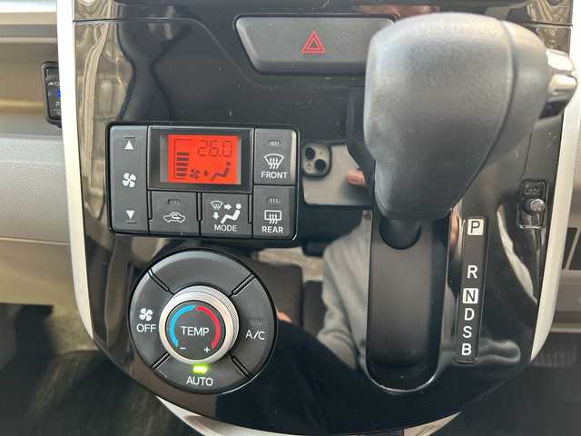 ダイハツ タント X LTD SA Ⅲ 愛知県 2018(平30)年 1.3万km ライトローズマイカメタリックⅡ 純正メモリナビ/フルセグTV・CD・DVD・Bluetooth・SD/パノラマビューモニター/両側パワースライドドア/衝突軽減ブレーキ/運転席シートヒーター/オートライト/ＬＥＤヘッドライト/コーナーセンサー/社外前方ドライブレコーダー/オートハイビーム/ステアリングスイッチ/純正フロアマット/純正ドアバイザー/スマートキー/プッシュスタート/保証書/取扱説明書