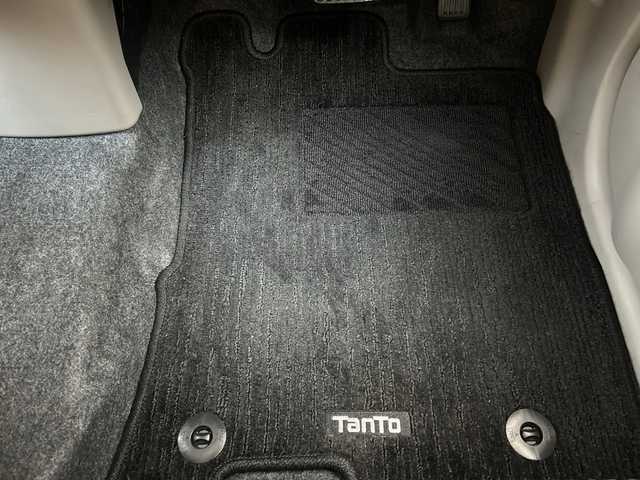 ダイハツ タント X LTD SA Ⅲ 愛知県 2018(平30)年 1.3万km ライトローズマイカメタリックⅡ 純正メモリナビ/フルセグTV・CD・DVD・Bluetooth・SD/パノラマビューモニター/両側パワースライドドア/衝突軽減ブレーキ/運転席シートヒーター/オートライト/ＬＥＤヘッドライト/コーナーセンサー/社外前方ドライブレコーダー/オートハイビーム/ステアリングスイッチ/純正フロアマット/純正ドアバイザー/スマートキー/プッシュスタート/保証書/取扱説明書