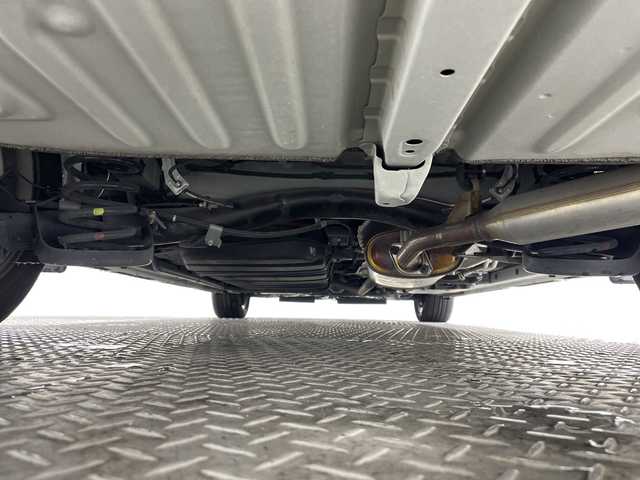 トヨタ ノア ハイブリッド Si ダブルバイビーⅡ 神奈川県 2019(令1)年 5万km ホワイトパールクリスタルシャイン トヨタセーフティセンス/純正10型ナビ【NSZN-Z68T】/・BT/フルセグTV/CD/DVD/SD/バックカメラ/純正12.1型フリップダウンモニター/デジタルインナーミラー/両側電動スライドドア/ハーフレザーシート/シートヒーター(D/N)/ビルトインETC2.0/革巻きステアリング/ステアリングスイッチ/クルーズコントロール/TRC/スマートキー/プッシュスタートボタン/シートリフター/LEDヘッドライト/フォグ/電動格納ミラー/ウィンカーミラー/二列目テーブル/二列目サンシェード/二列目USBポート/純正16インチアルミホイール/純正ドアバイザー/フロアマット