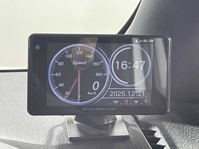 トヨタ ノア ハイブリッド Si ダブルバイビーⅡ 神奈川県 2019(令1)年 5万km ホワイトパールクリスタルシャイン トヨタセーフティセンス/純正10型ナビ【NSZN-Z68T】/・BT/フルセグTV/CD/DVD/SD/バックカメラ/純正12.1型フリップダウンモニター/デジタルインナーミラー/両側電動スライドドア/ハーフレザーシート/シートヒーター(D/N)/ビルトインETC2.0/革巻きステアリング/ステアリングスイッチ/クルーズコントロール/TRC/スマートキー/プッシュスタートボタン/シートリフター/LEDヘッドライト/フォグ/電動格納ミラー/ウィンカーミラー/二列目テーブル/二列目サンシェード/二列目USBポート/純正16インチアルミホイール/純正ドアバイザー/フロアマット