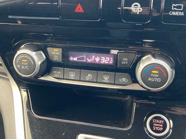 日産 セレナ ハイウェイスター G 茨城県 2018(平30)年 6.3万km ブリリアントホワイトパール 純正９インチメモリナビ【MM517D-L】/プロパイロット/両側パワースライドドア/後席フリップダウンモニター/エマージェンシーブレーキ/コーナーセンサー/全方位カメラ/ドライブレコーダー/ETC/オートライト/LEDヘッドライト/純正16inアルミホイール/純正フロアマット/スマートキー/スペアキー/取扱説明書