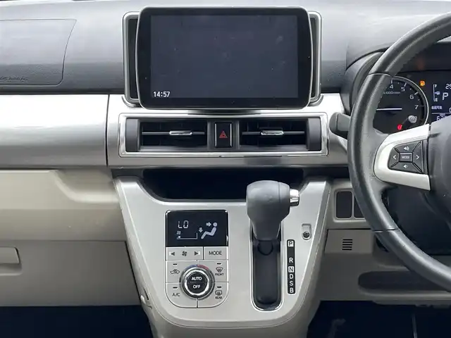 ダイハツ キャスト スタイル G SAⅢ 千葉県 2020(令2)年 6.2万km ダークエメラルドマイカ 社外9インチフローティングナビ/(フルセグTV/CD/DVD/BT/FM/AM/Blu-ray)/バックカメラ/衝突被害軽減システム/横滑り防止装置/ETC/ドライブレコーダー/アイドリングストップ/LEDヘッドライト/フォグランプ/オートライト/ウィンカーミラー/電動格納ミラー/純正15インチAW/プッシュスタート/スマートキー/純正フロアマット/ドアバイザー/スペアキー/取扱説明書/保証書