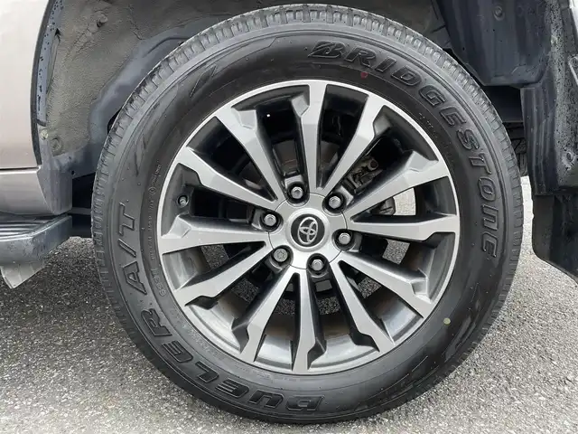トヨタ ランドクルーザー プラド TX Lパッケージ 千葉県 2019(令1)年 6.6万km アバンギャルドブロンズメタリック 【ディーゼル 4WD 5人乗】/黒革シート/前席パワーシート/シートヒーター/シートベンチレーター/Tコネクトナビ/（Bluetooth・MSV・USB入力端子・フルセグTV/TVキャンセラー付）/パノラミックビューカメラ/フロント/サイド/バックカメラ/ビルトインETC2.0/プリクラッシュセーフティ/レーンディパーチャーアラート/レーダークルーズコントロール/オートハイビーム/オートライト/クリアランスソナー/センターデフロック/DAC/VIPERセキュリティ/ルーフレール/純正フロアマット