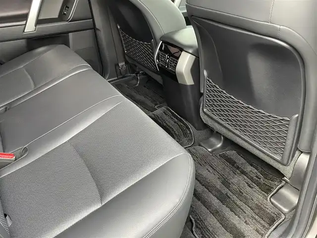 トヨタ ランドクルーザー プラド TX Lパッケージ 千葉県 2019(令1)年 6.6万km アバンギャルドブロンズメタリック 【ディーゼル 4WD 5人乗】/黒革シート/前席パワーシート/シートヒーター/シートベンチレーター/Tコネクトナビ/（Bluetooth・MSV・USB入力端子・フルセグTV/TVキャンセラー付）/パノラミックビューカメラ/フロント/サイド/バックカメラ/ビルトインETC2.0/プリクラッシュセーフティ/レーンディパーチャーアラート/レーダークルーズコントロール/オートハイビーム/オートライト/クリアランスソナー/センターデフロック/DAC/VIPERセキュリティ/ルーフレール/純正フロアマット