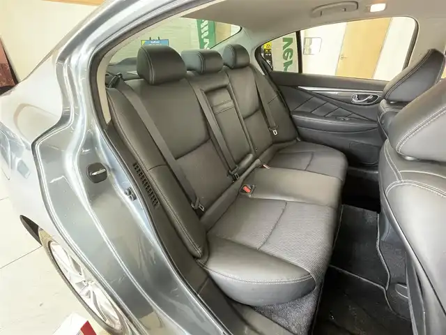 日産 スカイライン ハイブリッド 350GT 道央・札幌 2014(平26)年 8.7万km ハガネブルーM メーカー純正ナビ/　フルセグ/ラジオ/CD/DVD/BT/USB/バックカメラ/純正フロアマット/車線逸脱警報　/クルーズコントロール　　/冬タイヤ純正組セット/衝突検知システム