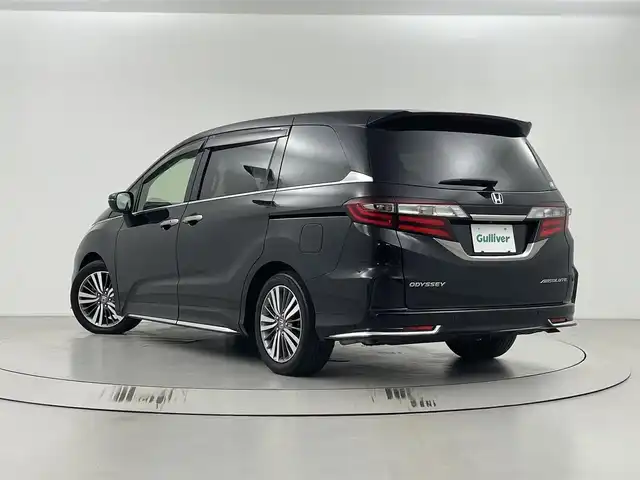 ホンダ オデッセイ アブソルート ホンダセンシング 埼玉県 2018(平30)年 5.4万km クリスタルブラックパール ホンダセンシング/純正９インチナビ/(フルセグ/Bluetooth/CD/DVD)/リアエンターテイメント/マルチビューカメラシステム/ビルトインETC2.0/両側パワースライドドア/前方ドライブレコーダー/ＬＥＤヘッドライト/スマートキー/パーキングセンサー/レーダークルーズコントロール/パドルシフト