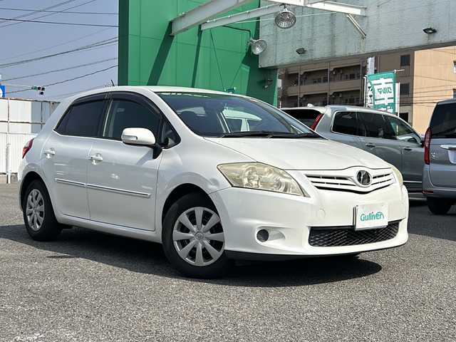 トヨタ オーリス 150X 岐阜県 2010(平22)年 11.7万km ホワイトパールクリスタルシャイン ディーラーオプションナビNSDN-W59/ワンセグAM、FM/プッシュスタート/社外フロアマット/バックカメラ/ETC