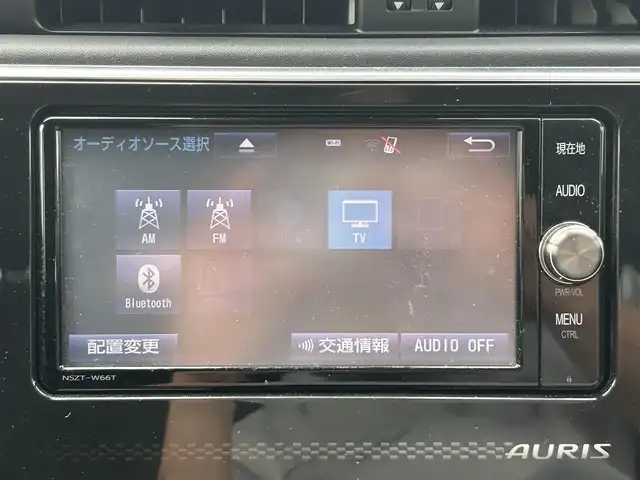 トヨタ オーリスハイブリッド 静岡県 2017(平29)年 3.8万km ブラックマイカ ワンオーナー/純正SDナビ（AM/FM/CD/TV/BT）/ビルトインETC/ムーンルーフ/2眼LEDヘッドライト/保証書/取扱説明書/ナビ取扱説明書